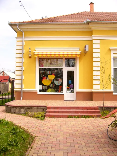 Látszerész üzlet